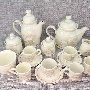 Vintage 1980s Royal Doulton FLORINDA Lambethware Spares/Replacement/Extras Plates, Cups, Saucers, Teapots, Vintage Kitchenware, Dinnerware
