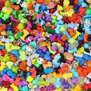5, 10, 20 or 30 Random Selection of Crazy Bones Gogos Mini Monster Plastic Figurines Retro Children Kid gogo&#39;s