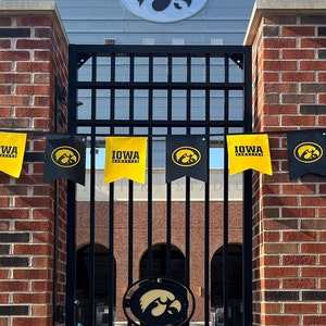 Iowa Hawkeyes Pennant Flags | 18&#39; of string with 12 flags | University of Iowa | Bunting | Waterproof | Double sided | Durable | Recyclable