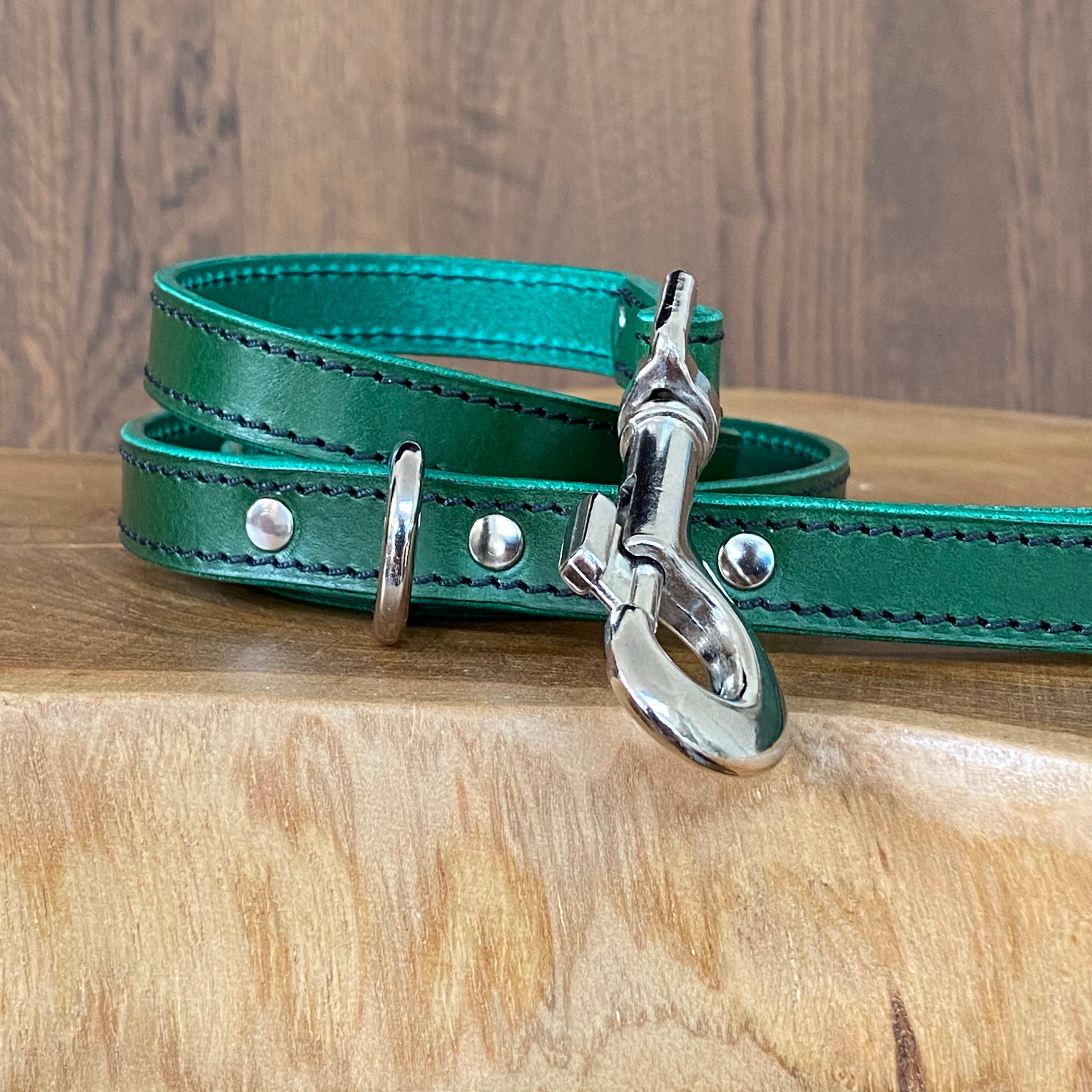 Pet Leashes Pet Collars & Leashes Classic Bottle Green Leather Dog Lead  Personalised Leather Dog Lead Leash Brass or Nickel Hardware Coco & Blu