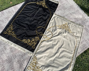 Custom Couple Prayer Mat Set, Islamic Wedding Gift, Personalized with Gold