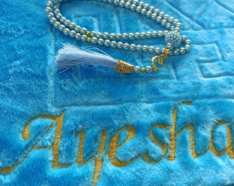 Personalized Velvet Prayer Mat: Thick Padded Muslim Gift