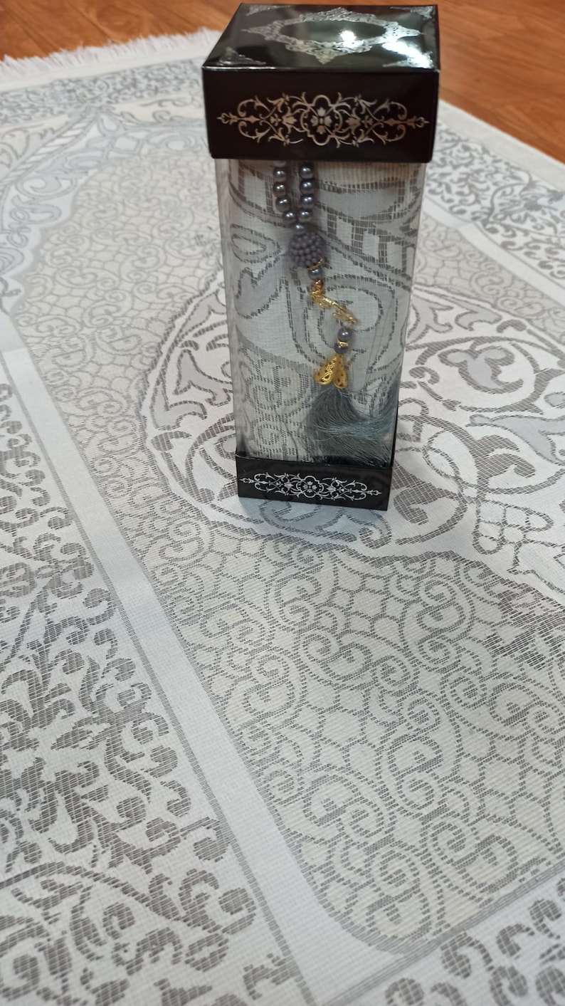 Personalized Prayer Rug Set Ramadan Gift Hajj Umrah Gift Etsy
