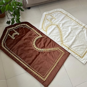 Personalized Couple Set | Prayer Mat with Heart Design | Islamic Gift Set | Eid Gift | Wedding Gift | Birthday Gift | Couple Nikkah Set Gift