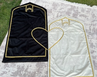 Custom Couple Prayer Mat Set with Heart, Islamic Wedding Gift