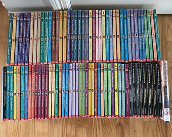 1st edition Animorphs books by K.A. Applegate sci-fi science fiction animals 90s vintage Y2K morphing morph thrill young adult yafiction