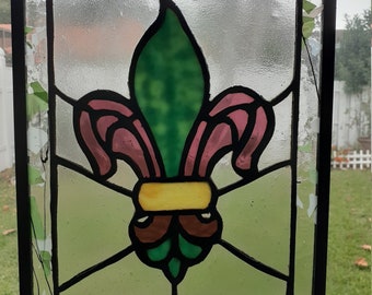 Fleur de Lise Stained Glass