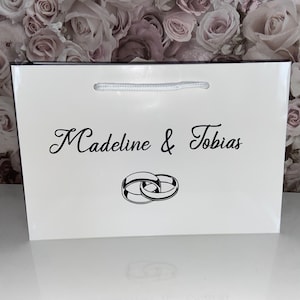 Geschenktüte Hochzeit Brautpaar Eheringe Tüte Geschenk Namen Geschenkidee Tüte personalisiert mit Namen Geschenkverpackung Hochzeitsgast Hoc