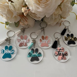 Keychain acrylic for dog lovers dog owners, dog paw with desired name dog name, personalized keychain, gift