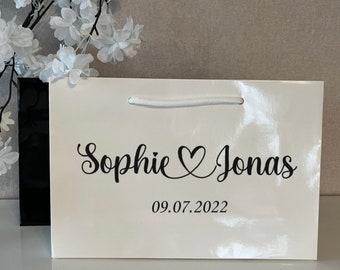 Personalisierte Geschenktüte Hochzeit Brautpaar Geschenktasche mit Namen Herz und Datum Hochzeitsgeschenk Brautpaargeschenk Hochzeitsdatum