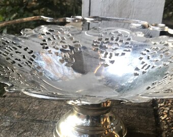 International Silver Plated Bride Basket, Swing Handle, Filigree, Fruit/Dessert Basket