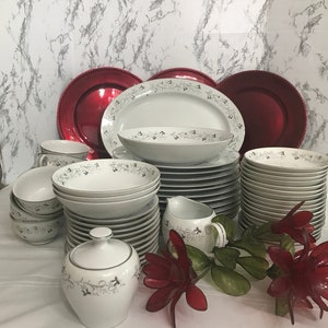 Dinner Plates Moon Mist 300 Fine China Made in Japan