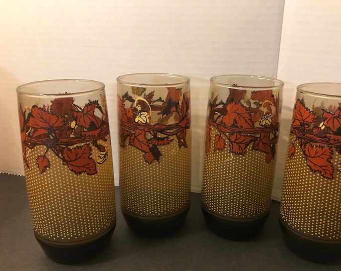 Vintage Water or Juice Tumbler Fall Pattern, Vintage Tumbler