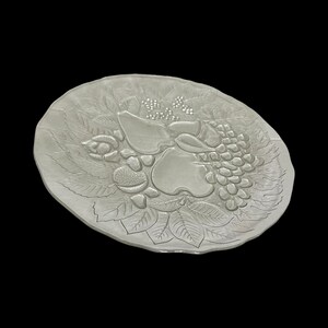Vintage Mikasa Germany Arabella Servierplatte, Servierplatte mit Obst Prägung, Vorspeisenplatte, Canapes Platte, Obst Servierplatte, Geschenkartikel