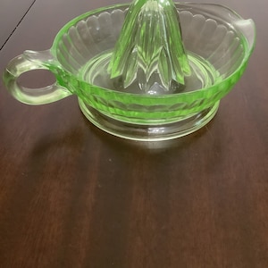 URANIUM Juicer Citrus  1920 Vaseline Lemon Lime Barware/ Liquor Mixer Depression Glass