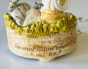 Vintage Schmid Beatrix Potter Music Box: Tom Kitten Ceramic