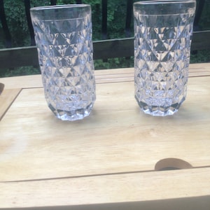 Selten, Jeannette Glass Company Becher, Wasserbecher im dreieckigen Diamantschliff, Windsor Clear Becher