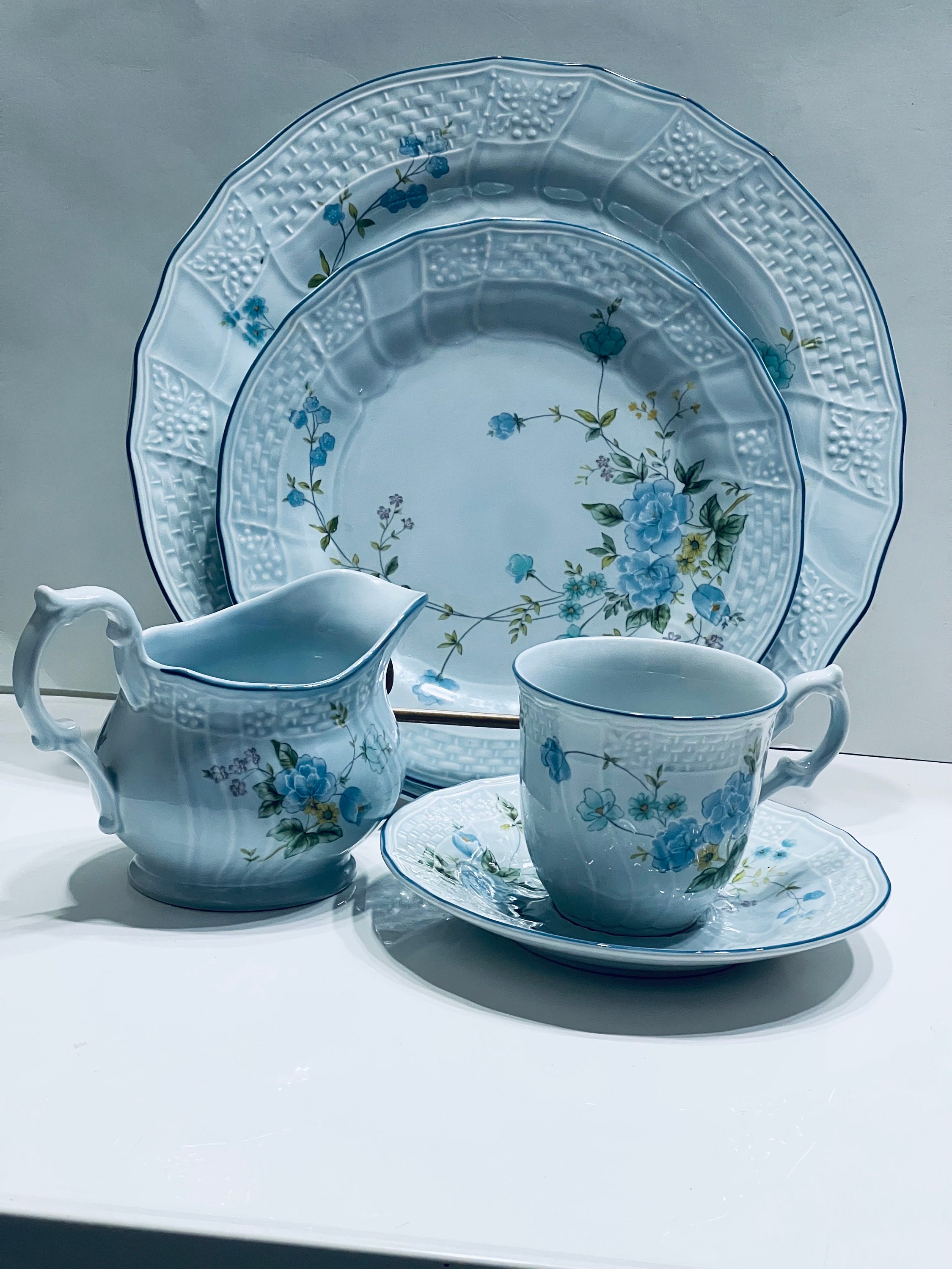 ミカサ プレシャスブルーチャイナ：青い花の食器セット - Etsy 日本