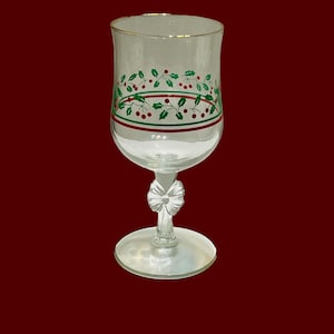 Arby  Berries and Holly Glass, Wine Goblet w/Bows, Libbey’s  Christmas Holly and Berry Goblet