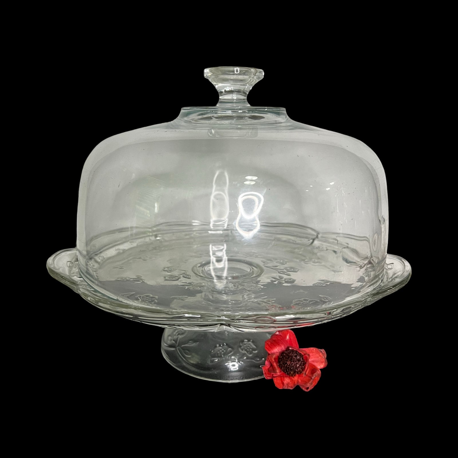 Vintage Anchor Hocking Savanna Cake Stand with Glass Dome