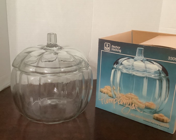 Large Glass Pumpkin Jar/ Cookie Jar/ Goad/ Candy Jar, Vintage Anchor Hocking Pumpkin Cookie Canister