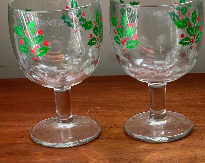Bartlett Collins Holly Berries on Bowl Water Goblets/ Holiday Water Goblets