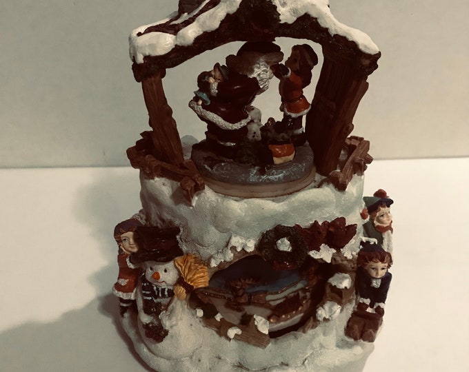 Vintage World Bazaars Animated Musical Holiday Collection