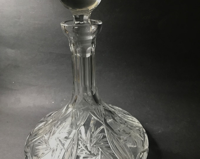 Vintage Violetta 24% Lead Crystal Ship Captain Decanter