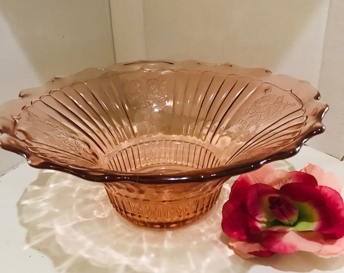 Anchor Hocking Mayfair Open Rose Pink Depression Bowl|  Pink Fruit Bowl | Vintage Pink Centerpiece Bowl