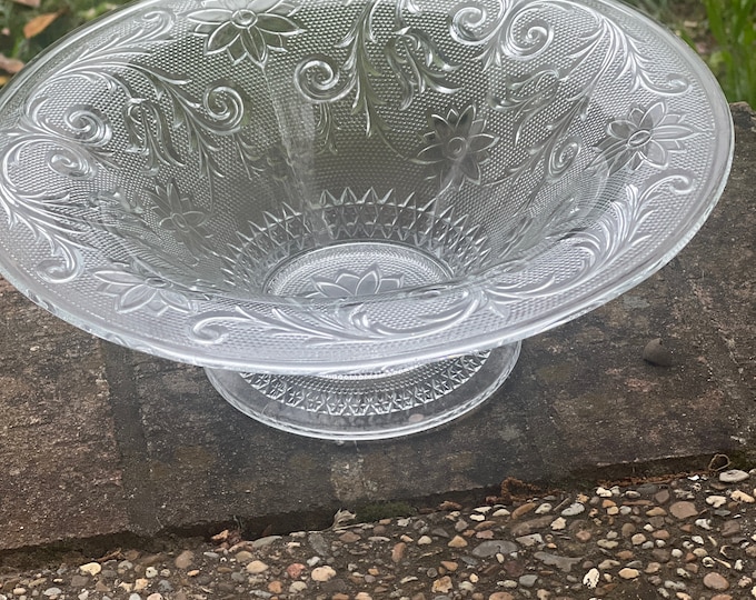 Indiana Glass Sandwich Glass Console Bowl, Centerpiece Bowl