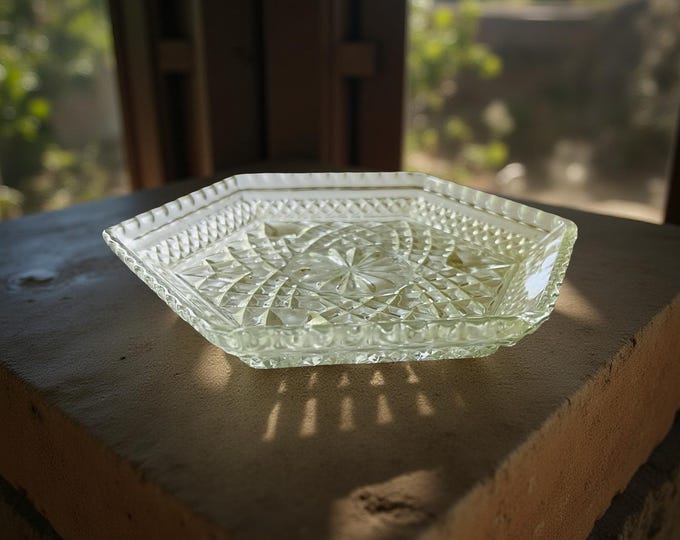 Anchor Hocking Wexford Octagon Plate: Three-Toed Bonbon Dish