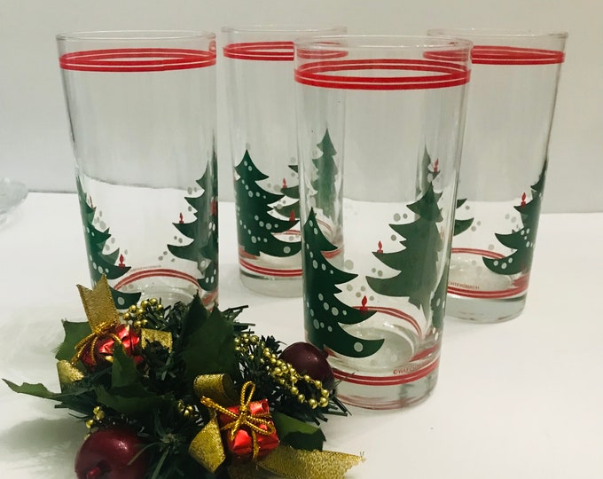 Christmas Tree Glass Tumblers  by WAECHTERSBACH