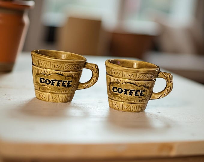 Vintage Pottery  Coffee Mugs Barrel Design MCM Set of 2, Giftware Quality