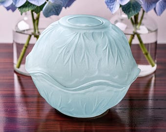 Lampada fatata vintage Indiana Glass Satin Blue Mist Frosted Fairy Lamp Pebble Cabbage Leaf