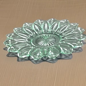 Federal Glass Sandwich Plate, Petal Design Green 11 1/2 Inch Sandwiche Plate