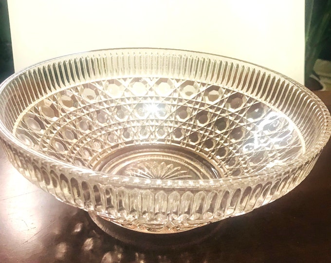 Federal Glass Windsor Bowl, Light Pink Bowl, Salad Bowl, Fruit Salad Bowl
