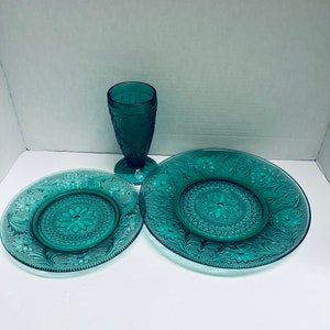 Tiara Sandwich Glass Spruce Green( Collection), Dinner Plates, Salad Plates, and Ice Tea/ Water Tumblers