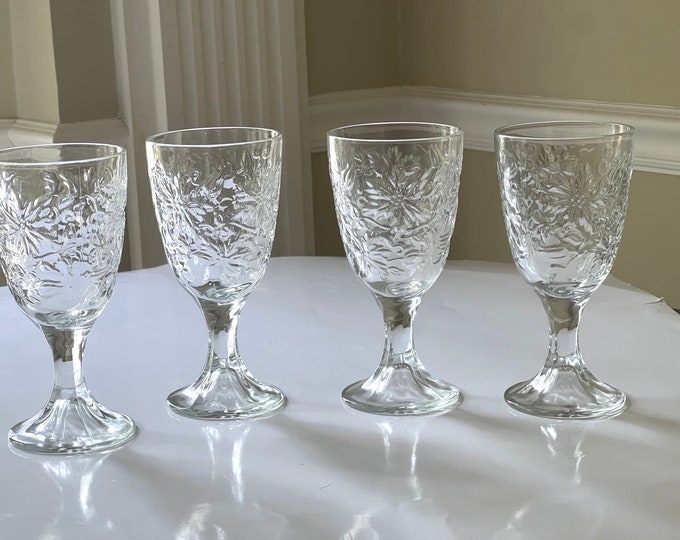 Fantasia by Princess House Water Goblets, Housewarming Gift, Clear Floral Water Goblets