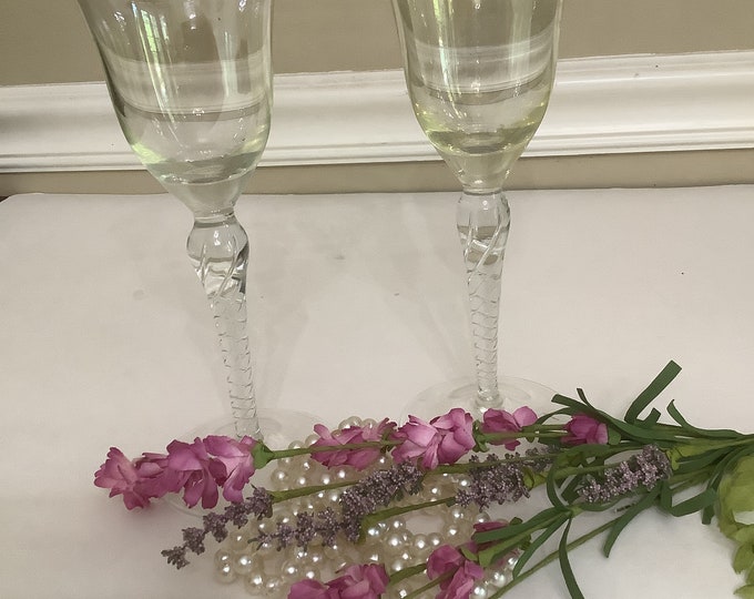 Princess House Optic Twisted stem Champagne Goblet, Wine Toasting Glass, Wedding/ Anniversary Toasting Goblets