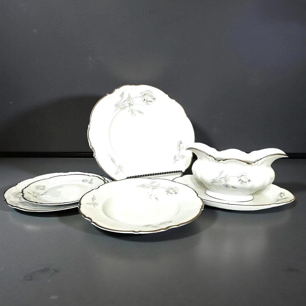HUTSCHENREUTHER 10 Assiettes à Dessert MOTIF D'OIGNON (Gebraucht) in