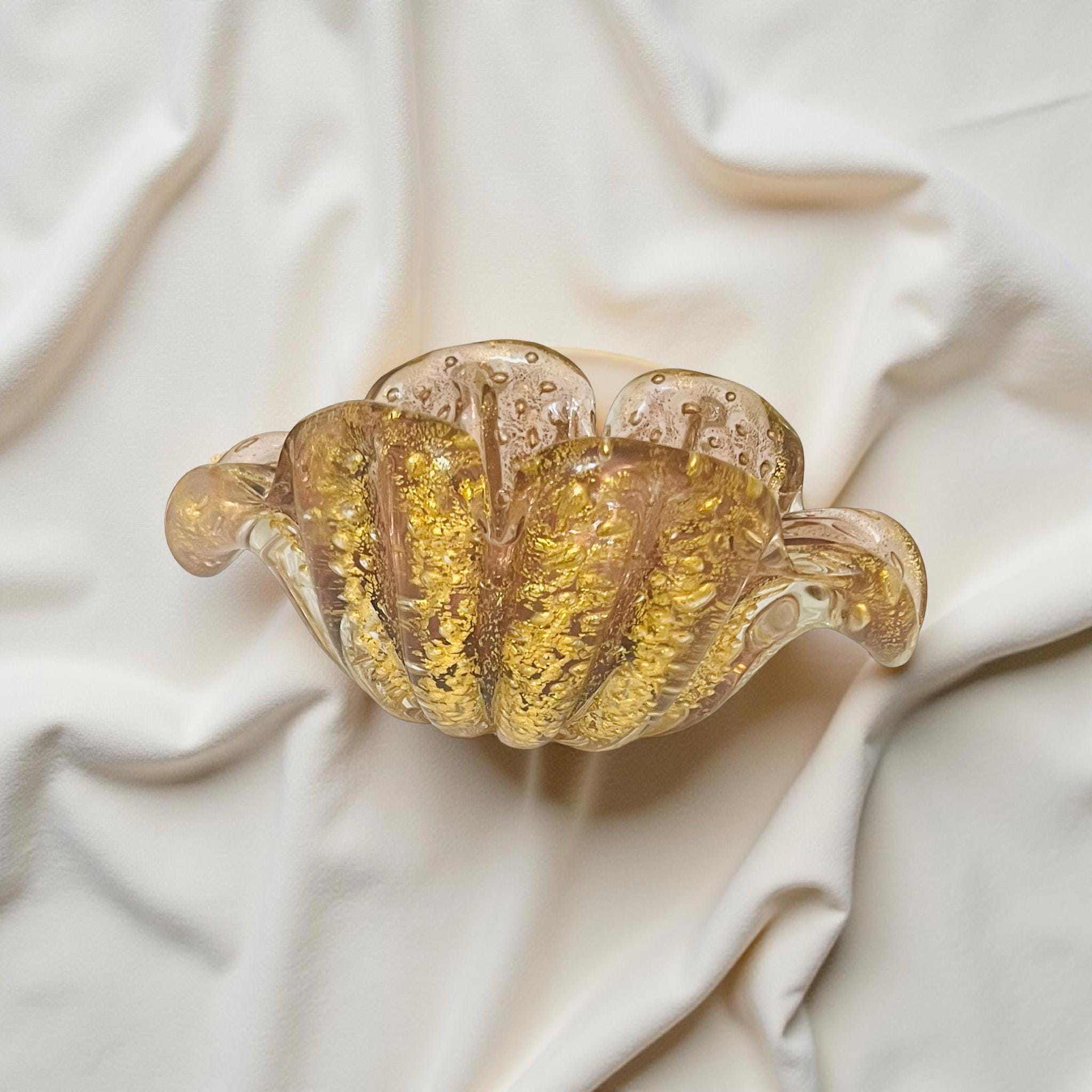 Barovier & Toso, Featuring the 'cordonato D'oro' or 'zebrati