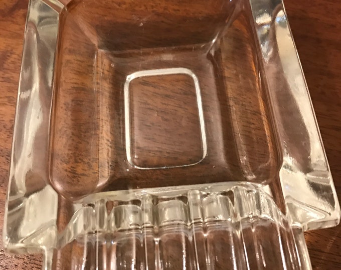 Vintage 1960 Clear Glass Ashtray - Unique Smoking Tray for Dad - Gift Idea for Him - Retro Ash-pan