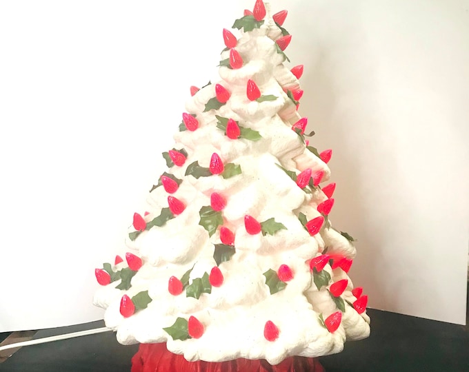 Vintage Ceramic Christmas Tree/ Lighted Red Poinsettia Christmas Tree