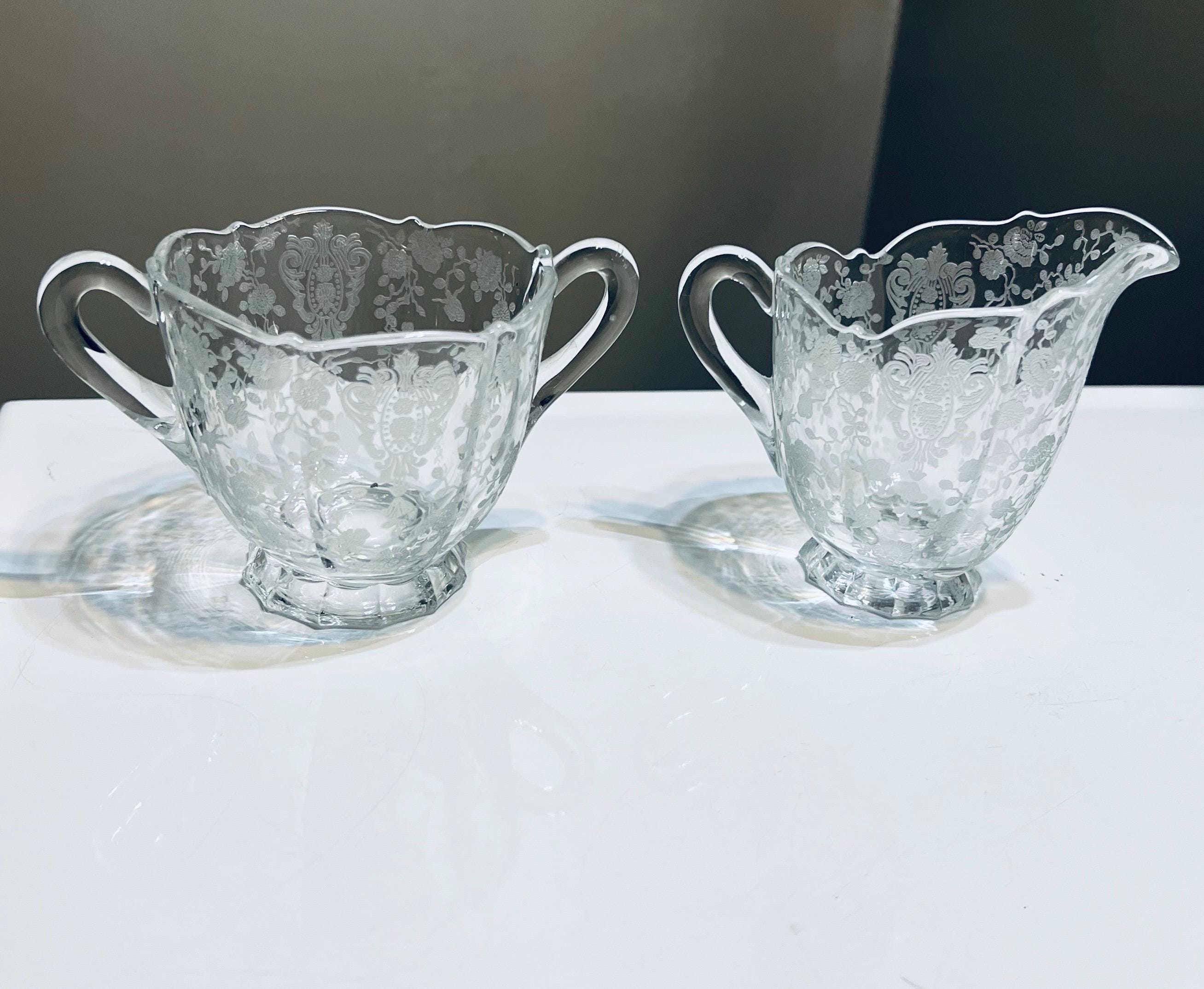 ケンブリッジローズポイントクリスタルクリーマー＆シュガーボウル