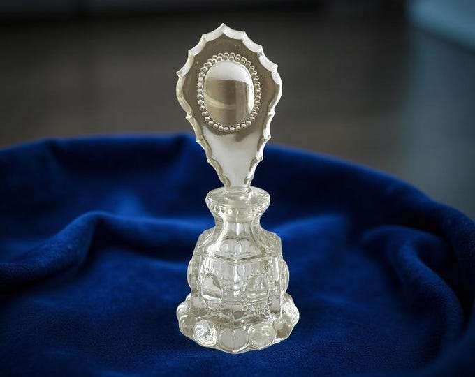 Perfume Bottle L.E. Smith Beaded Medallion