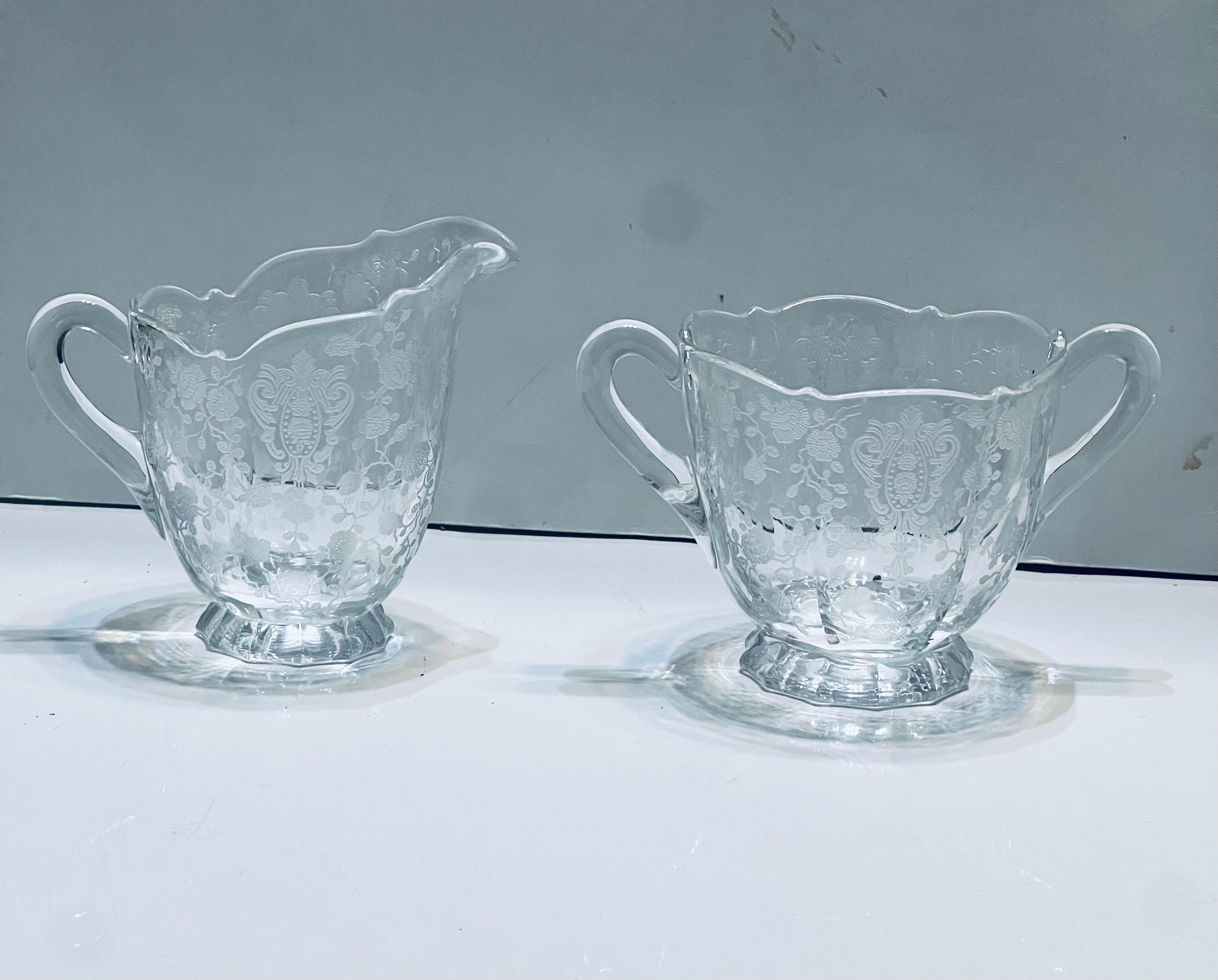 ケンブリッジローズポイントクリスタルクリーマー＆シュガーボウル