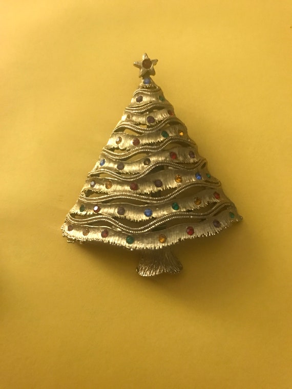 Vintage JJ (Jonette Jewelry) Christmas Tree Brooc… - image 1