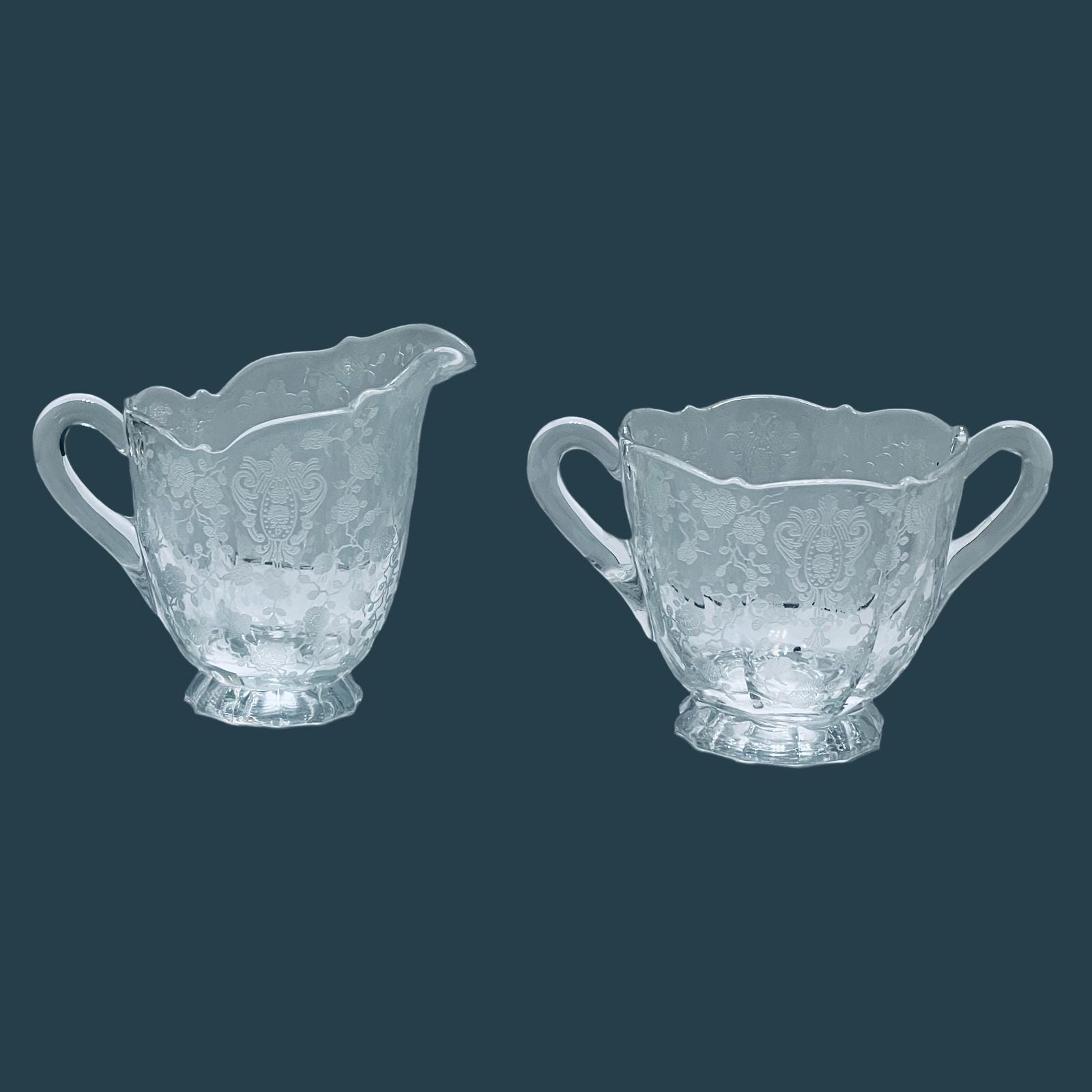 ケンブリッジローズポイントクリスタルクリーマー＆シュガーボウル