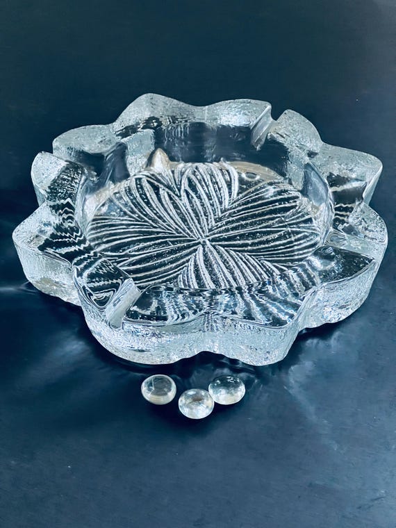 1960年代のブレンコアートガラス灰皿：スノーフレークアイスクリア