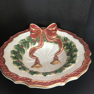 Firz and Floyd Noel Collection Bowl/ Ribbon and Holy